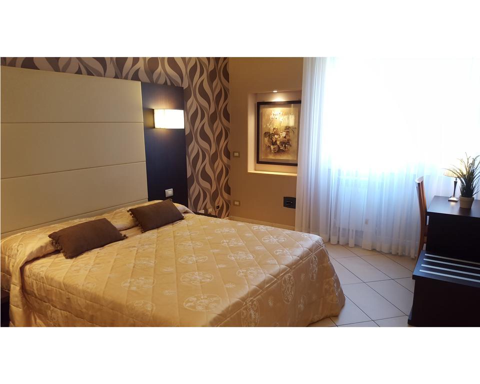 B&B Emozioni Romane Kamer foto